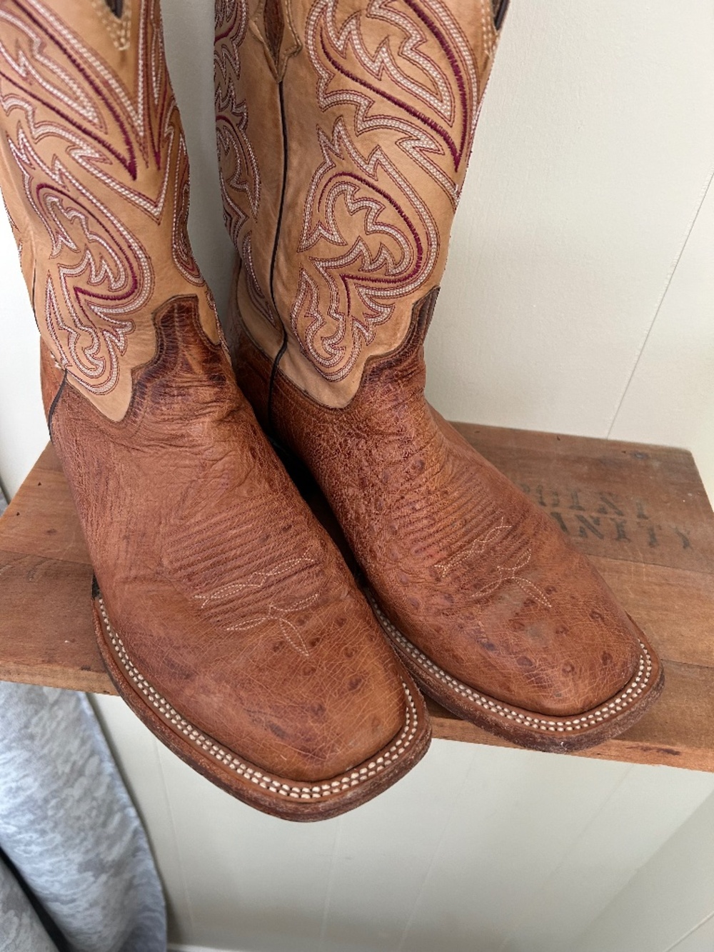 Lucchese Boots - Picture 3 of 10